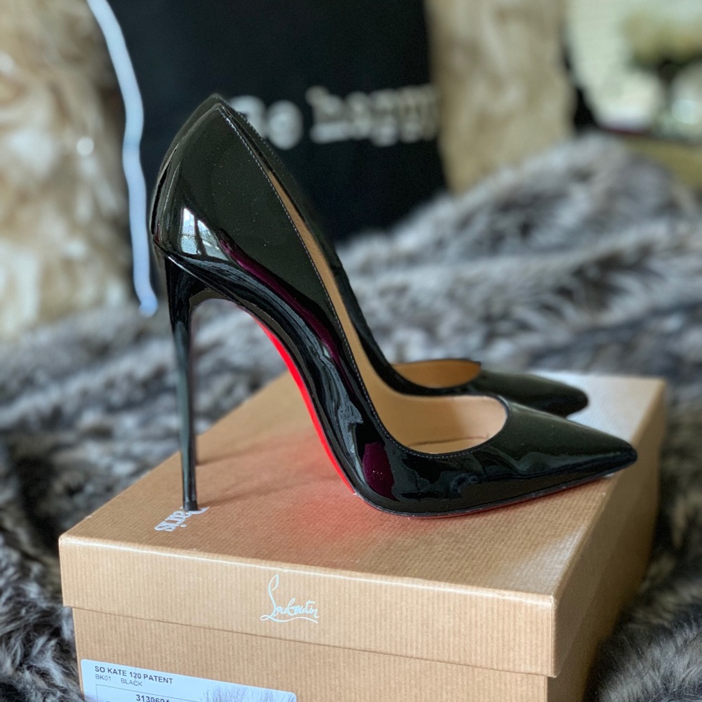Christian Louboutin So Kate